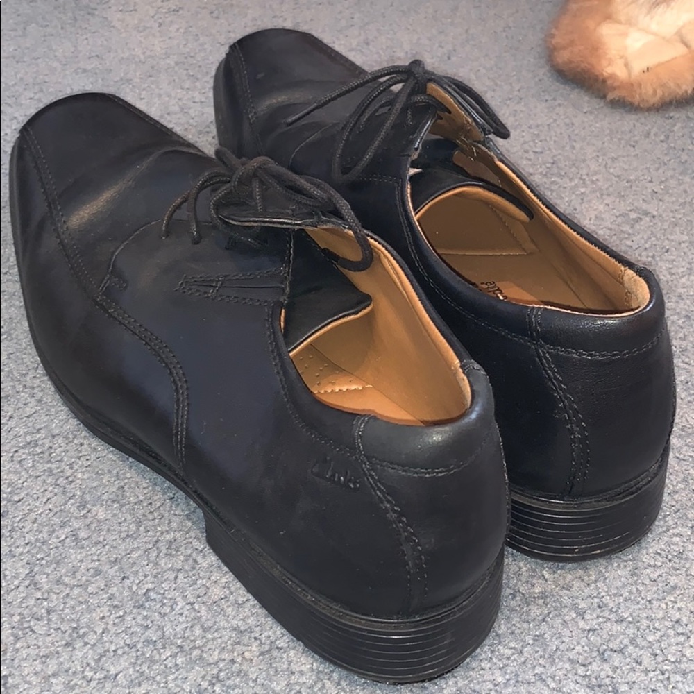 Clarks Collection Black Leather Dress Shoes 11 - image 4